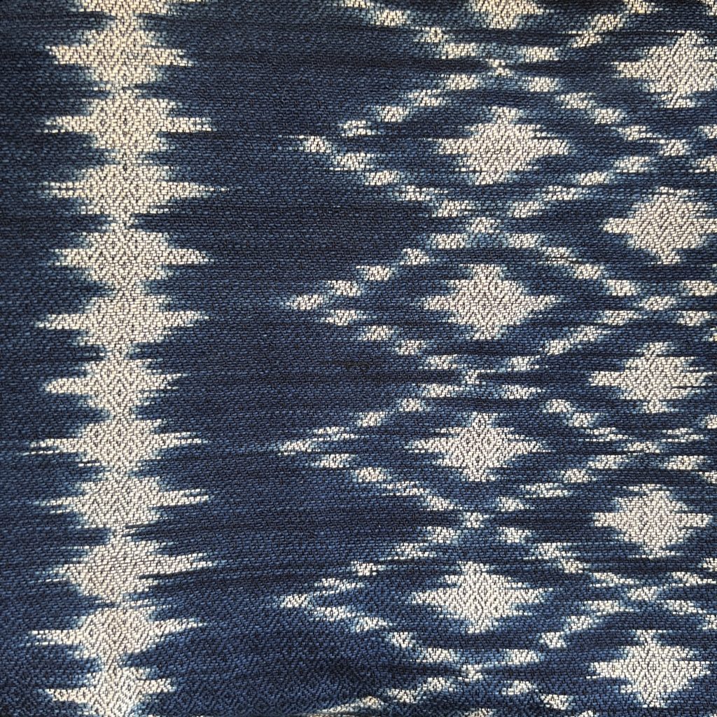 TAEC Phou Tai artisan handwoven ikat indigo shawl Laos